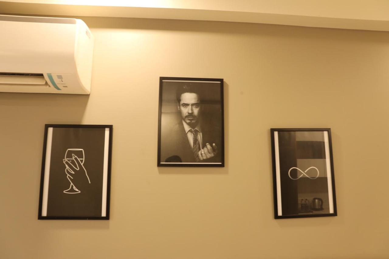Vaabi Saabi Hotel グルガウン エクステリア 写真